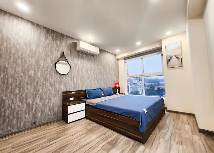 Lyly House * Ha Long