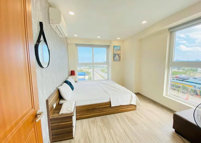 Lyly House *