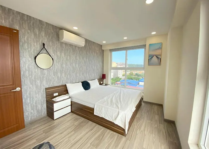 Lyly House * Ha Long